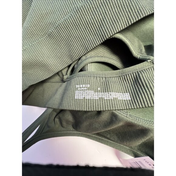 Torrid Feel The Fit Sports Bra Women  Sz 4 Green Active Athletic Workout Gym - Picture 6 of 6